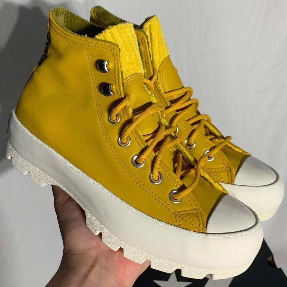 Converse CTAS LUGGED Platform Shoes Mustard Yellow White New Womans 5 - Picture 3 of 5